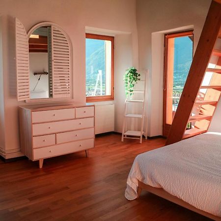 Wisteria House - Holiday Apartment Cadenazzo Ngoại thất bức ảnh
