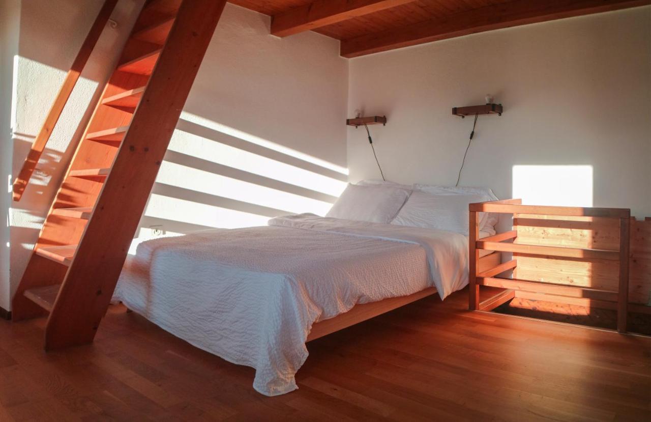 Wisteria House - Holiday Apartment Cadenazzo Ngoại thất bức ảnh